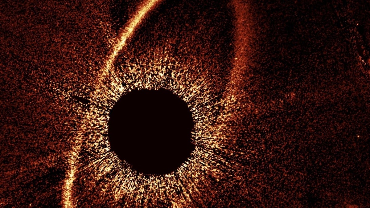 NASA's Hubble saw fledgling planets colliding around a nearby star