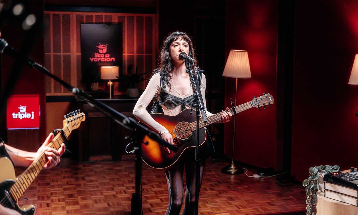 Holly Humberstone Covers Yusuf / Cat Stevens’ ‘Wild World’