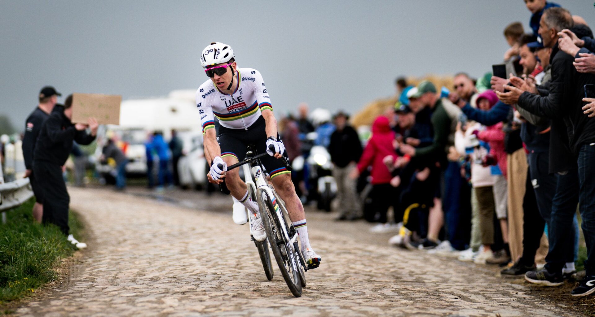 'In the middle of winter, it's rather daring' – Tadej Pogačar spotted on Paris-Roubaix recon