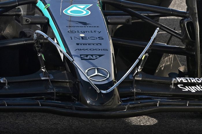 Mercedes front wing detail