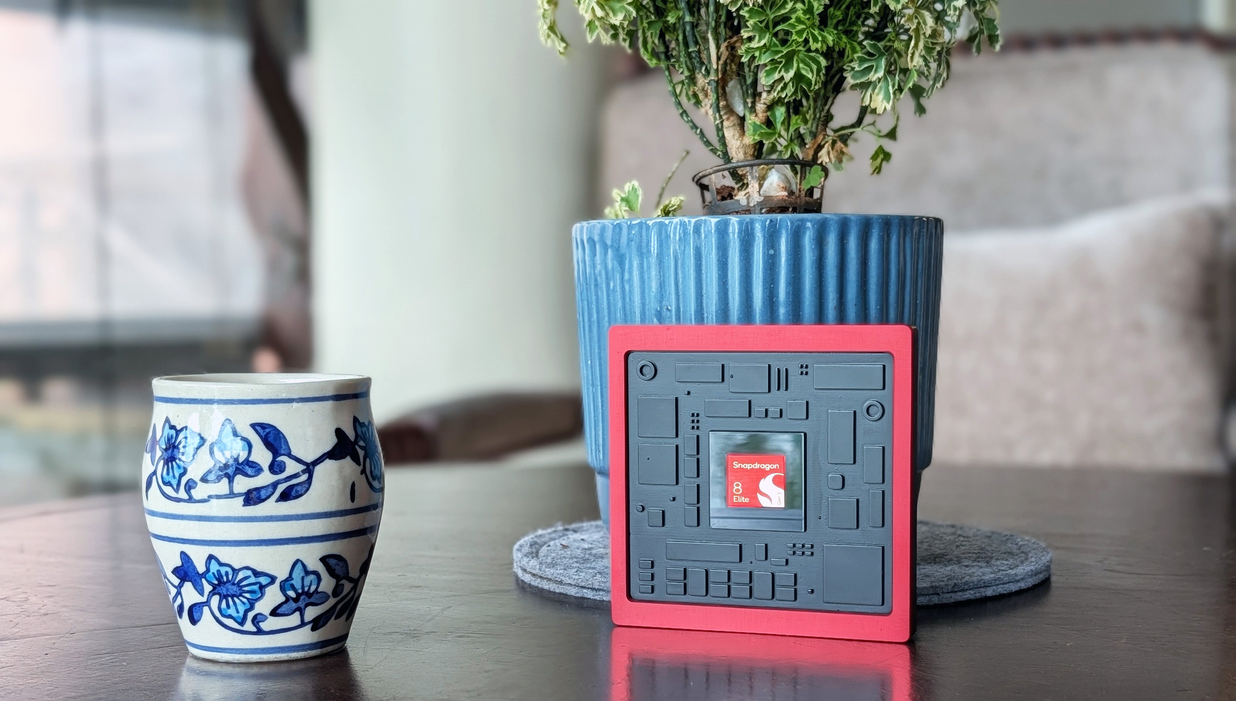 Snapdragon 8 Elite Gen 5 on a table