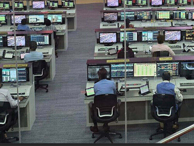 India policy rates at bottom; bond yields, capital flows outlook supportive: Axis Bank Research