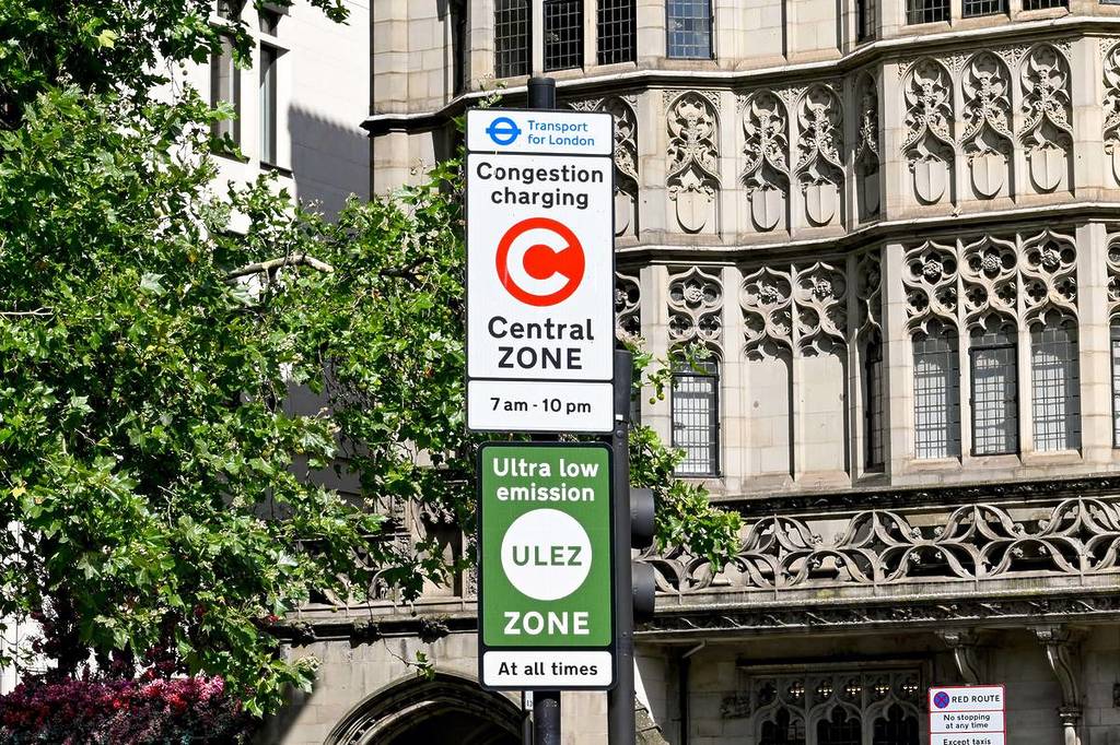 Congestion Charge and ULEZ sign in London