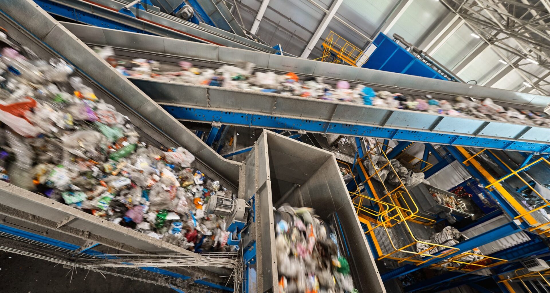 EU use of recycled materials rises – but only just featured image