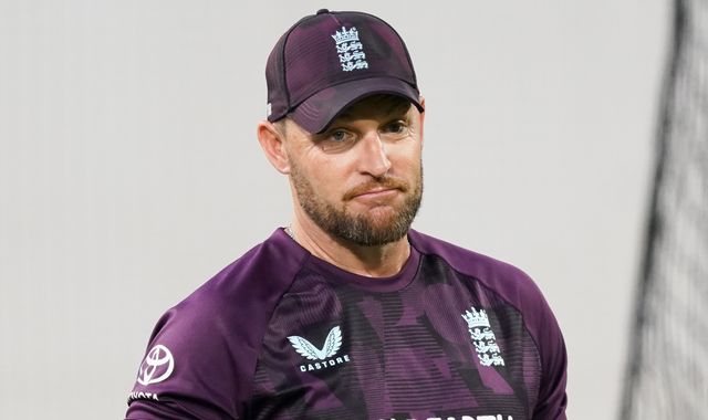 Rob Key backs Brendon McCullum to remain as England head coach despite Ashes defeat - MKFM 106.3FM