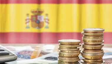 OECD congratulates Spain for its economic performance
