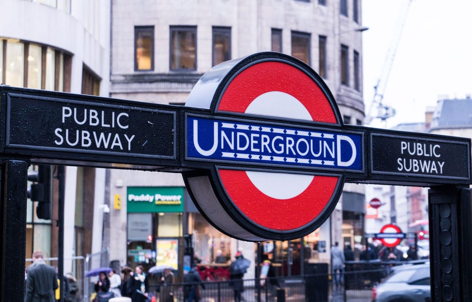 Majority of TfL services running over Christmas and New Year, to help customers make the most of London this festive season