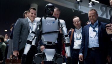 Humanoid Robot Hype Is Officially Scaring China