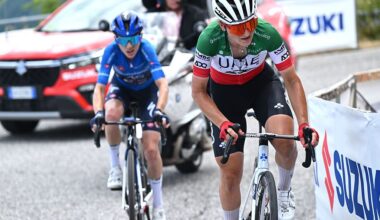 MONTE NERONE, ITALY - JULY 12: (L-R) Stage winner Sarah Gigante of Australia and Team AG Insurance - Soudal - Blue Mountain Jersey and Elisa Longo Borghini of Italy and UAE Team ADQ attack during the 36th Giro d&amp;apos;Italia Women 2025, Stage 7 a 150km stage from Fermignano to Monte Nerone 1396m / #UCIWWT / on July 12, 2025 in Monte Nerone, Italy. (Photo by Luc Claessen/Getty Images)