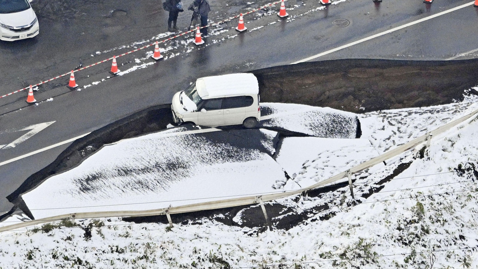 Japan lifts megaquake advisory but urges caution a week after magnitude 7.5 temblor