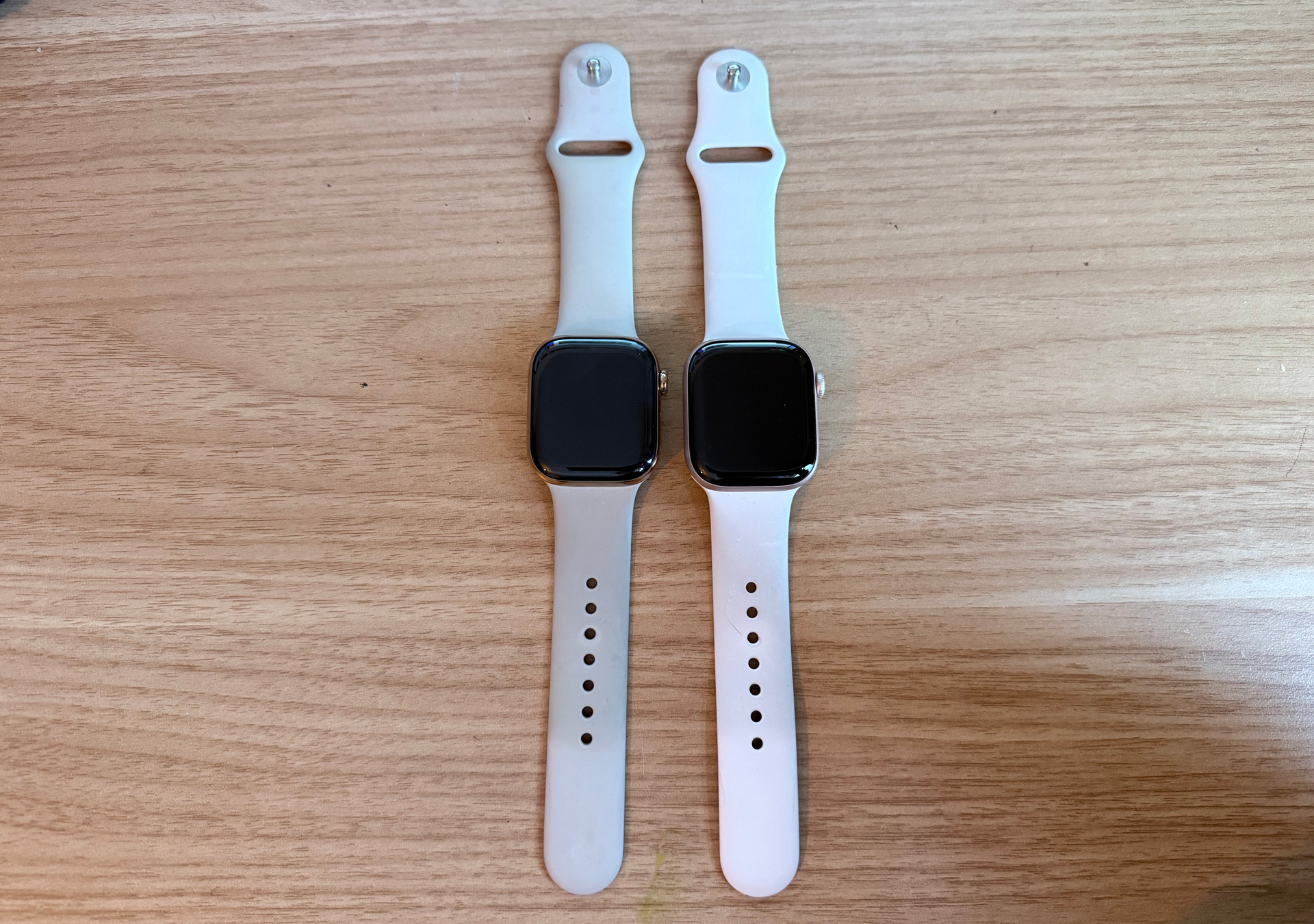 Apple Watch Series 10 &amp; 11 side-by-side
