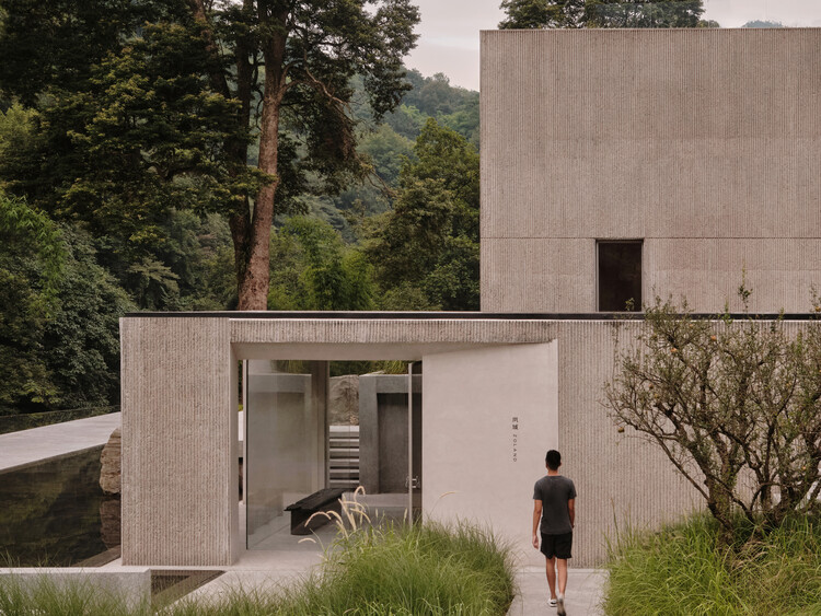 ZOLAND·Emei, Resort  / Studio J. Bridgland - Exterior Photography, Concrete