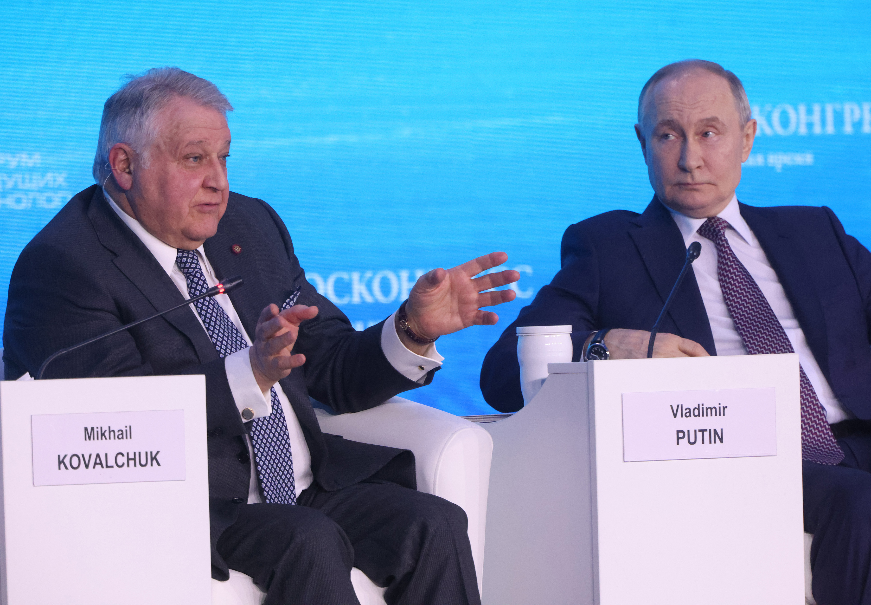 Russian President Vladimir Putin and Director of Kurchatov Institute Mikhail Kovalchuk at the Forum of Future Technologies in Moscow.