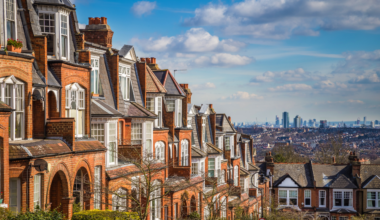 London property sellers more likely to sell at a loss