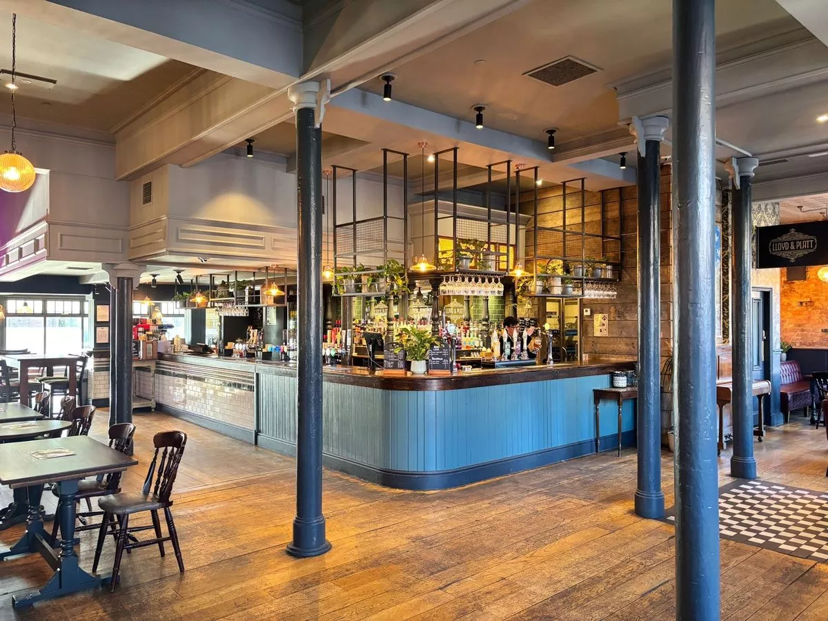 The pub building dates back to the mid-to-late 1800s when it was first built as a hotel and clubhouse