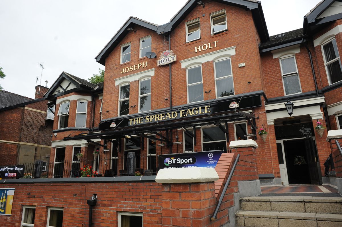 The pub also hosts drama and chess clubs throughout the week, as well as live music each weekend