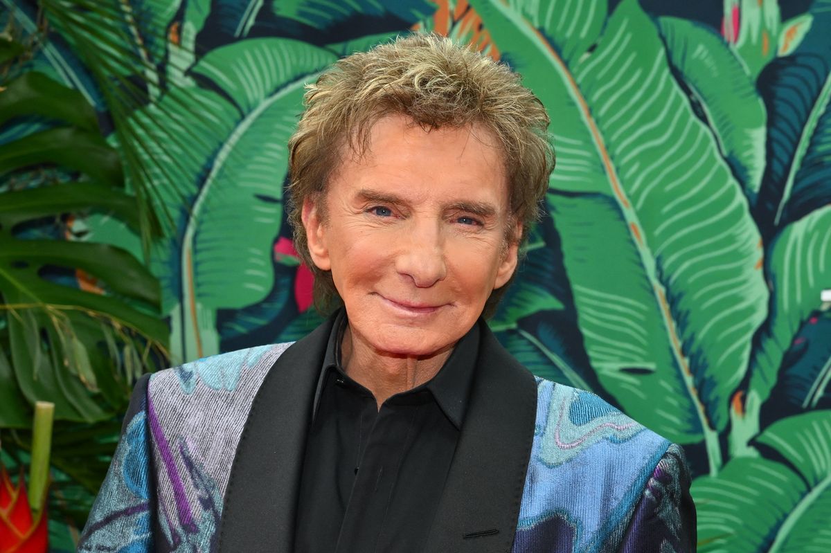 Barry Manilow arrives for the 76th Tony Awards at the United Palace in New York City on June 11, 2023.