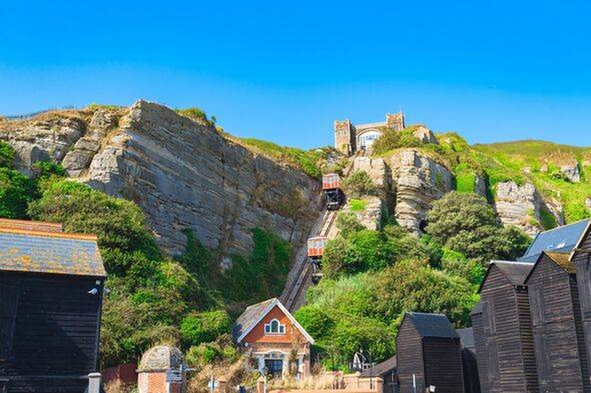 East Hill Cliff Railway or lift is a funicular railway located in the english town of Hastings in Sussex.