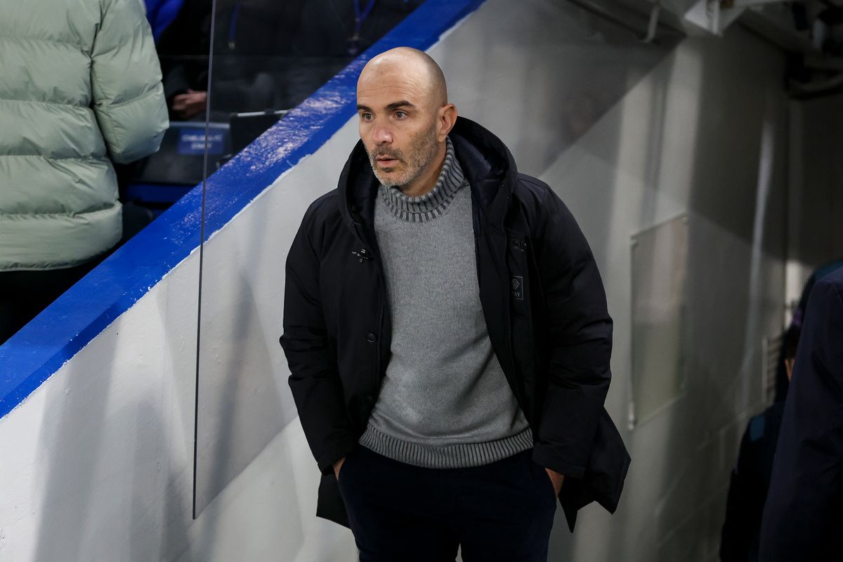 LONDON, ENGLAND - DECEMBER 30: Head Coach Enzo Maresca of Chelsea before the Premier League match between Chelsea and Bournemouth at Stamford Bridge on December 30, 2025 in London, England. (Photo by Robin Jones - AFC Bournemouth/AFC Bournemouth via Getty Images)