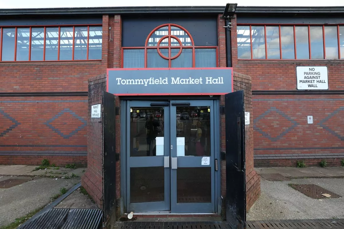 Problems with stall installations caused delays at the new venue next to Spindles.