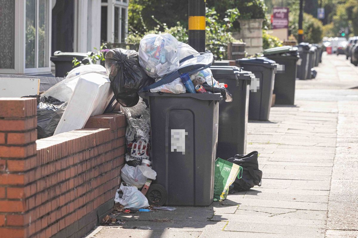 Overflowing bin on Pershore Road, Birmingham back in September