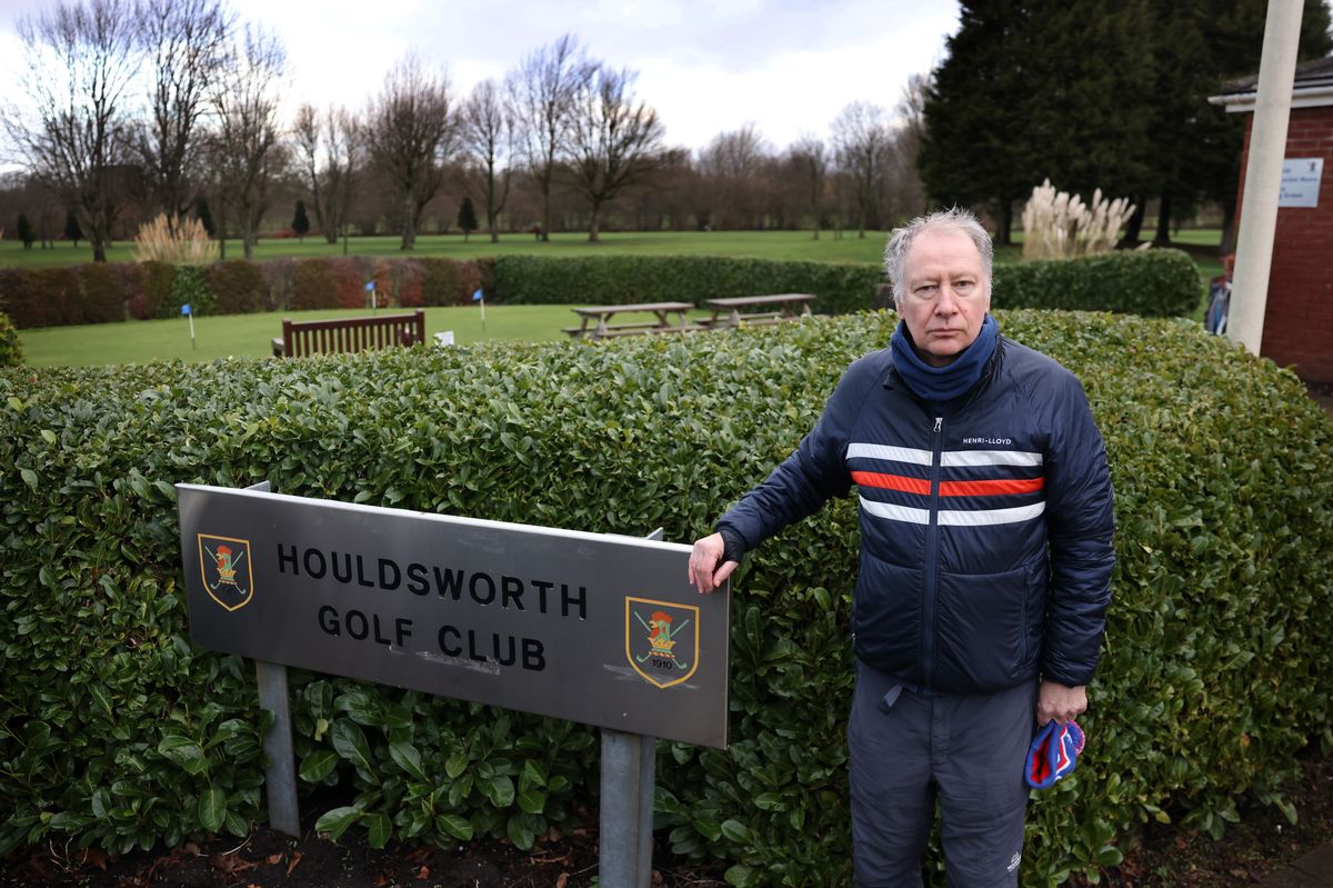 Steve Henderson is one of the directors at Houldsworth Golf Club in Reddish (Image: Sean Hansford / MEN)