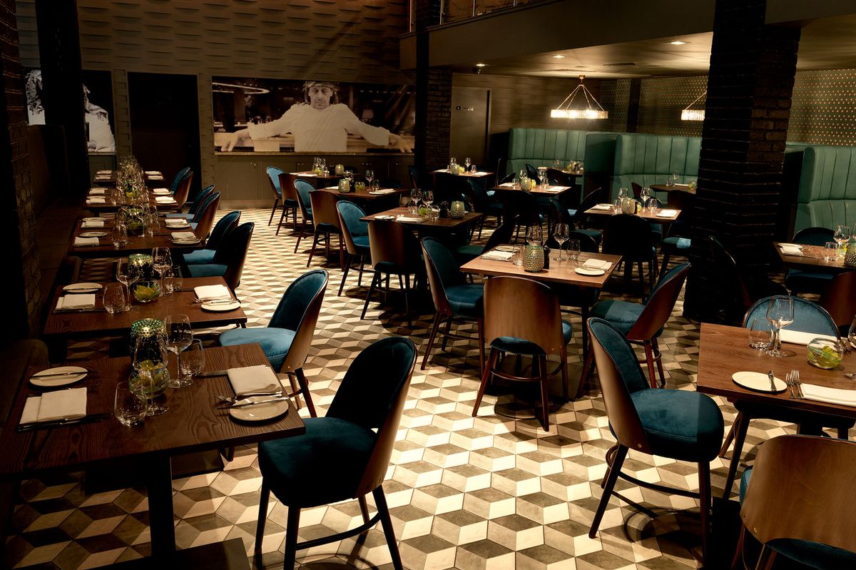 Marco Pierre White Steakhouse Bar & Grill in Liverpool