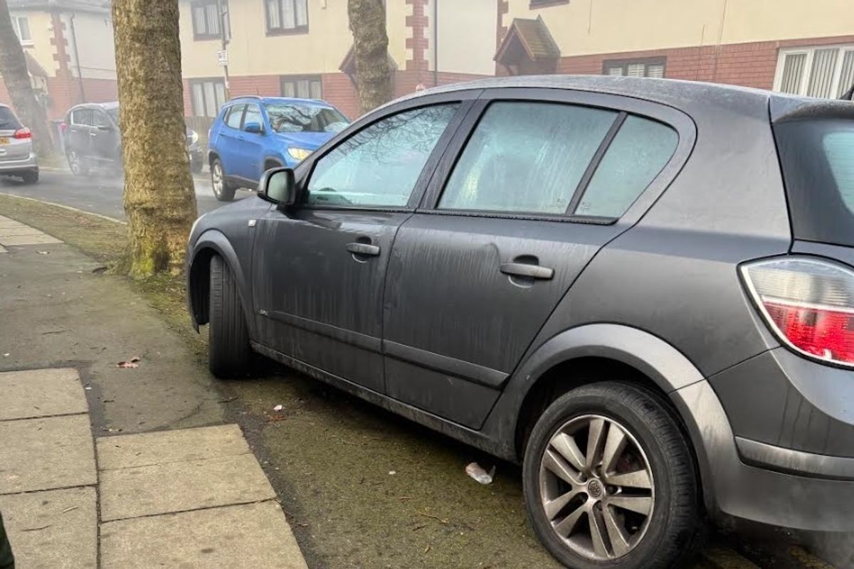 Parents have been slammed for lazy and dangerous parking outside a Pinehurst Primary School in Liverpool