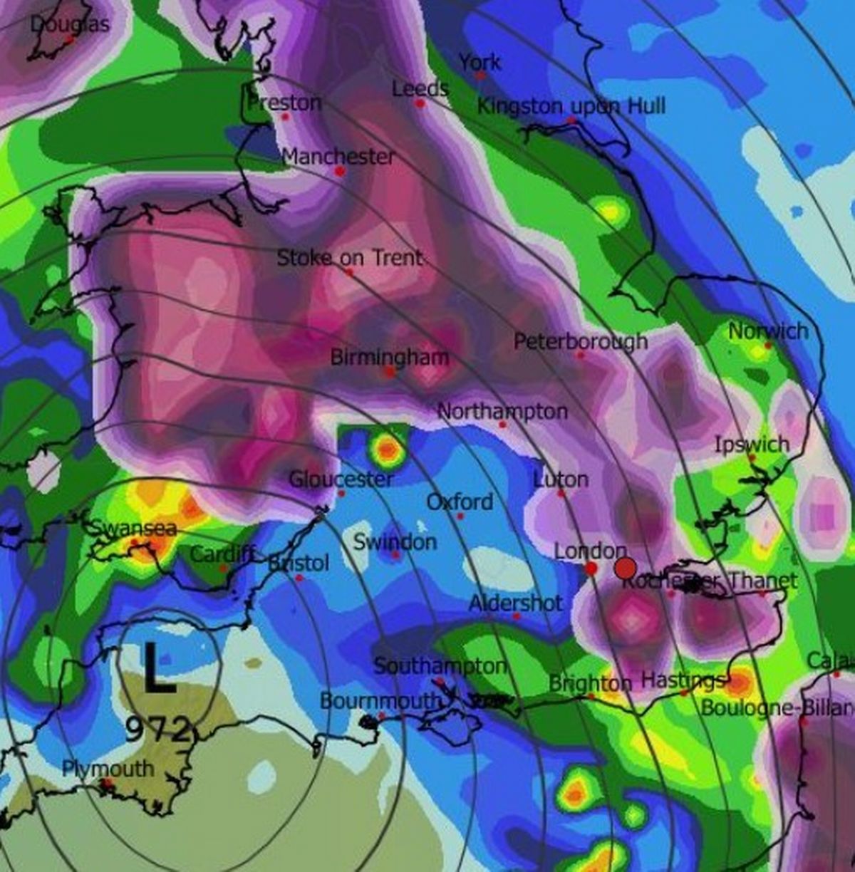WX Charts predicts a massive wall of snow freezing the capital