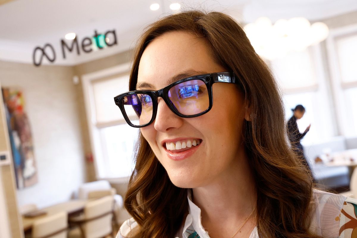 How the Meta glasses look when worn