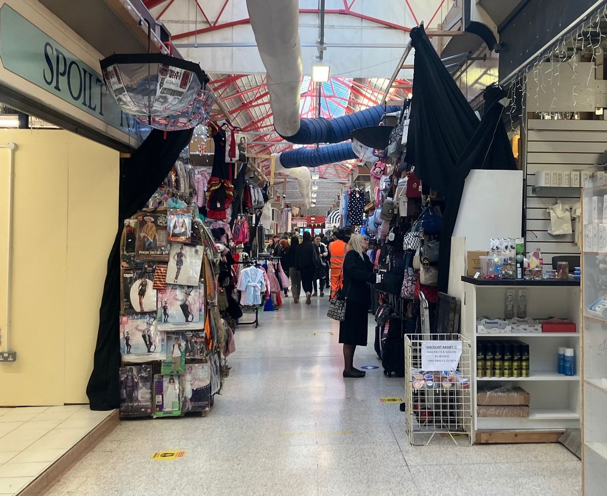 Tommyfield Traders are still located at the old venue. 