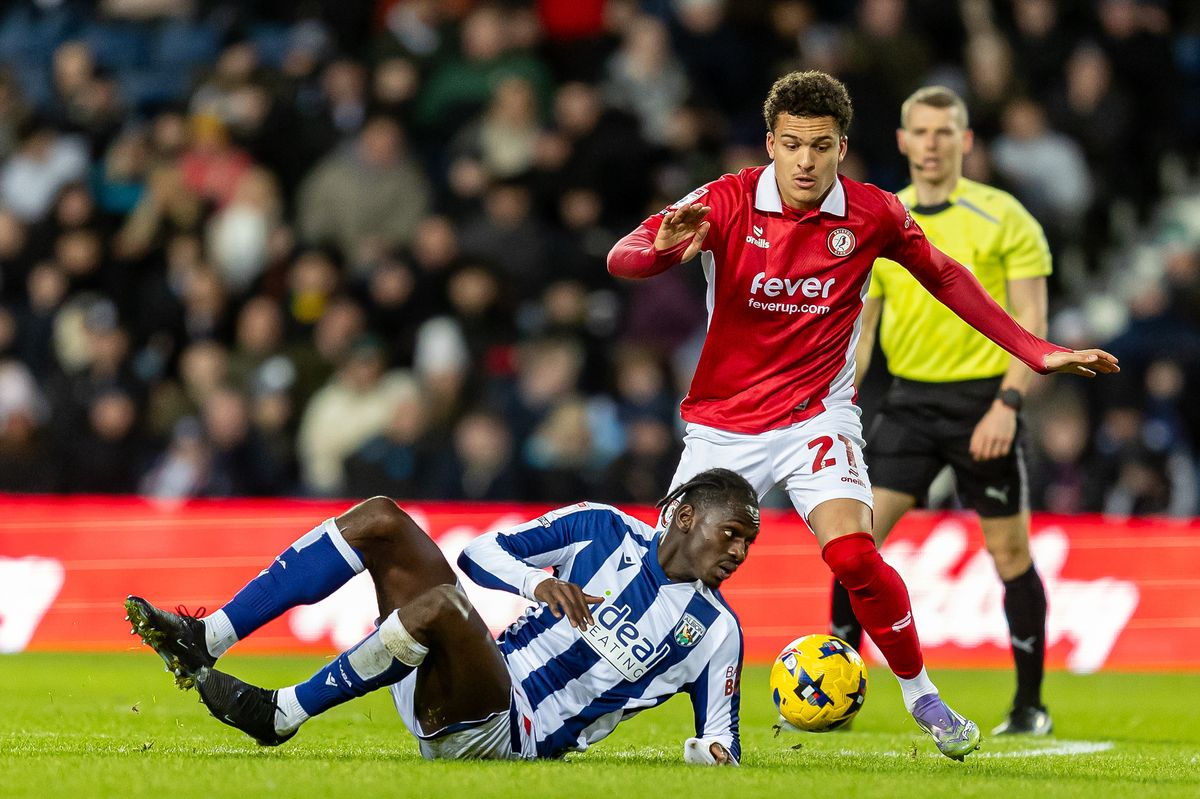 West Brom midfielder Ousmane Diakite battles for possession with Bristol City defender Neto Borges