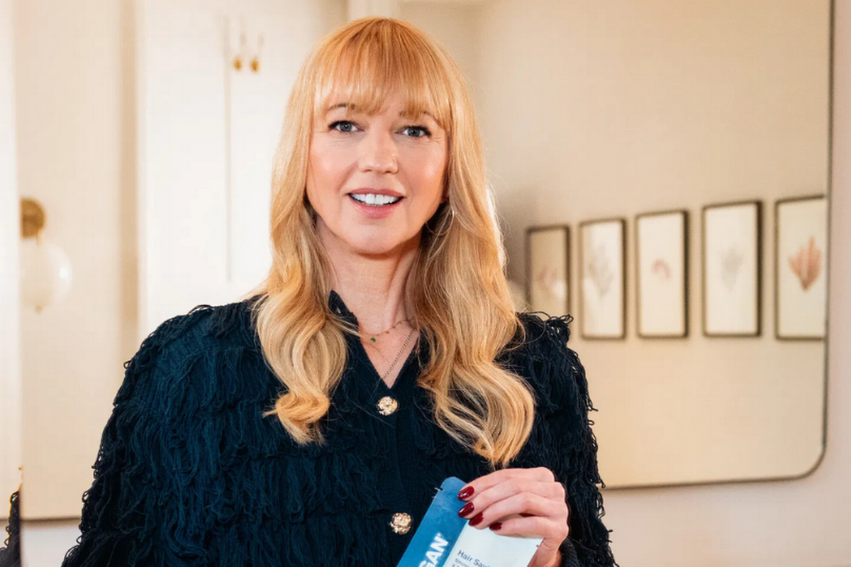 Sara Cox is the newest ambassador for Dr Vegan and has been raving about their supplements