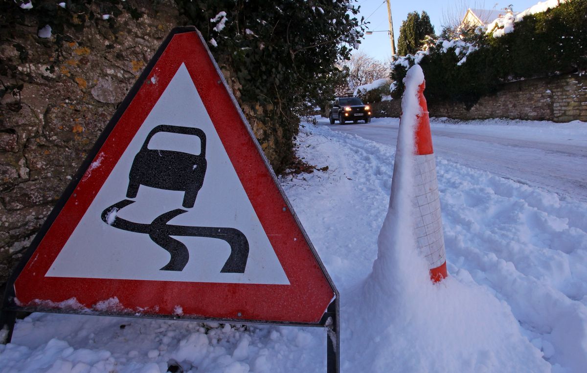 Weather warning states that icy conditions will be a problem