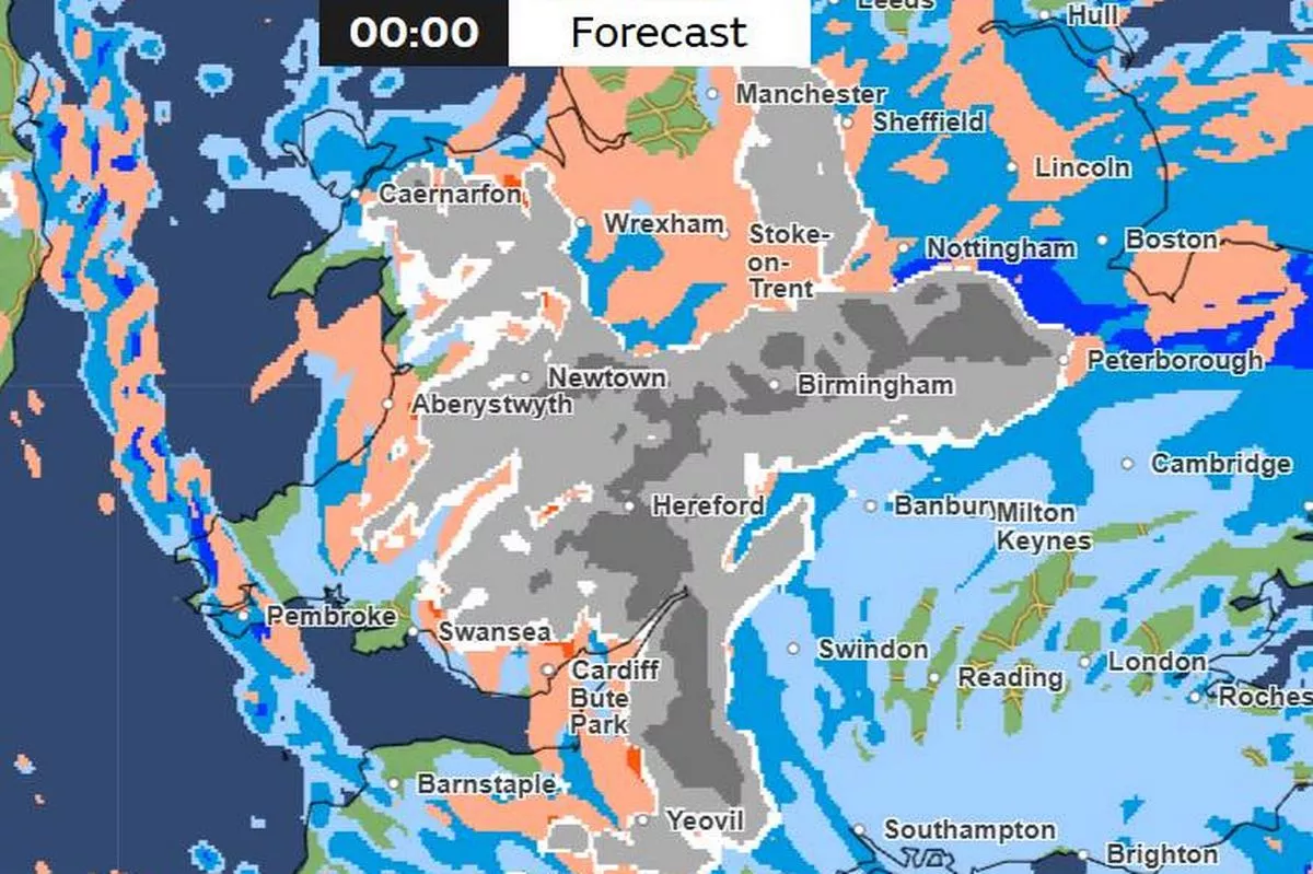 Storm Goretti is set to bring heavy snow to the UK overnight on January 9