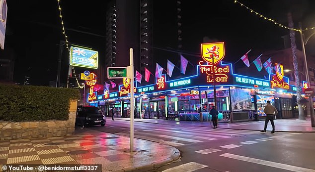 The expat showed how empty the streets were in the New Town area of Benidorm on a December evening