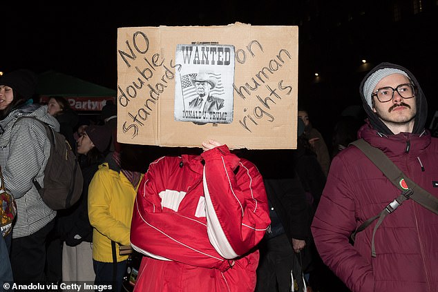 It was organised by the Venezuelan Solidarity Campaign in accordance with the Stop The War movement and the Campaign for Nuclear Disarmament