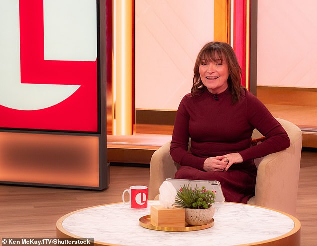 Earlier this week (January 5 2026), Lorraine's hair looked lighter and curlier