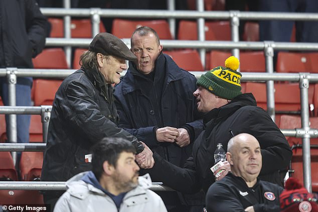 The Hollywood A-lister shook hands with fellow Sheffield United fans in the away end