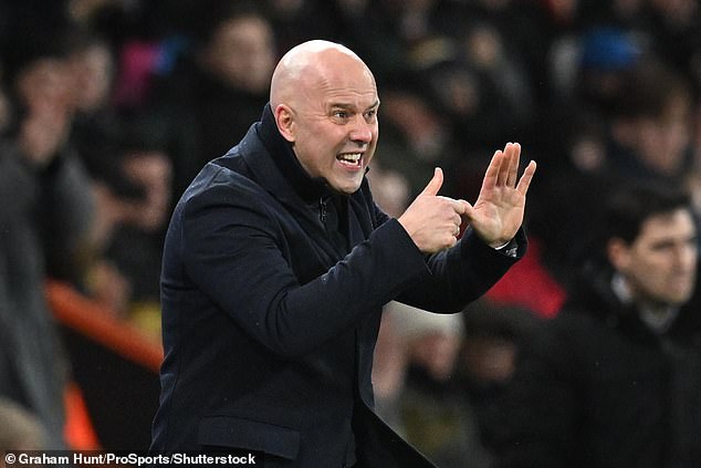 Slot is not a politician in the mode of, for example, Rafael Benitez. It’s not his way. The vast majority of what he says publicly is transparent