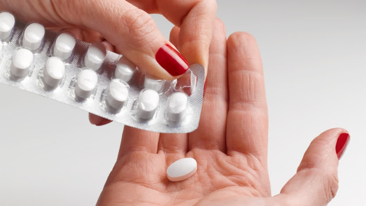 Illegal E-Pharmacies Fueling Antibiotic Resistance, Claims AIOCD; Seeks PM’s Intervention e-pharmacies