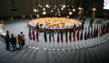 EU eyes creation of Putin negotiator role – POLITICO