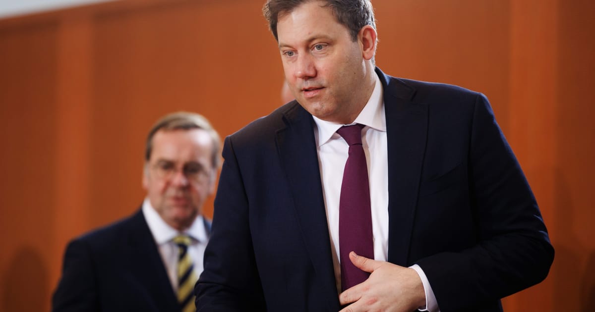 EU-US relationship is ‘disintegrating,’ says Germany’s vice chancellor – POLITICO