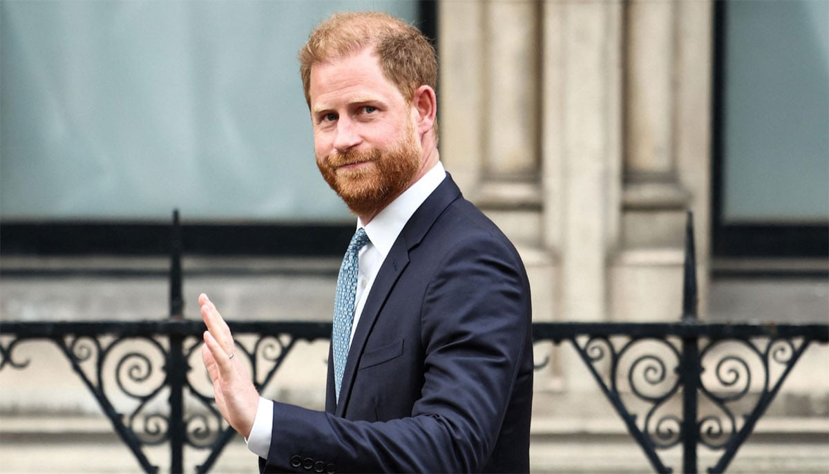'Confident' Prince Harry breaks silence after returning to Britain