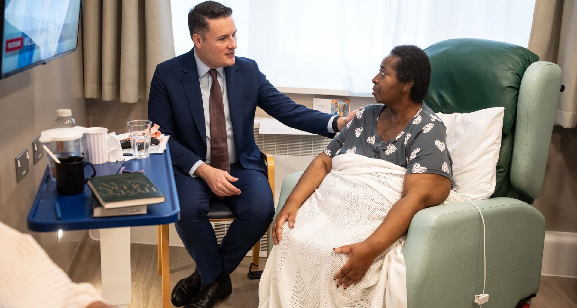 Wes Streeting opens London hospice ward and says 'more government support needed' for hospices