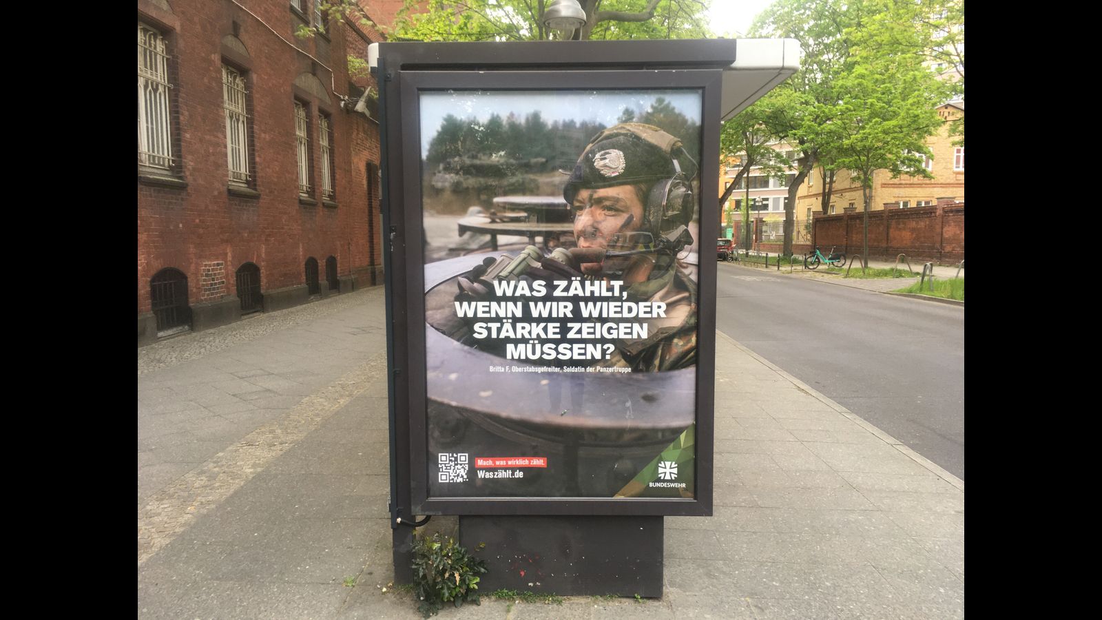 German court convicts student for criticising the military