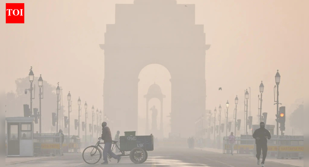 'Failing to do its duty': SC raps air quality body over Delhi pollution; orders to submit expert report in 2 weeks | India News