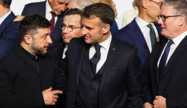 Britain and France sign declaration to deploy forces in Ukraine in case of peace deal