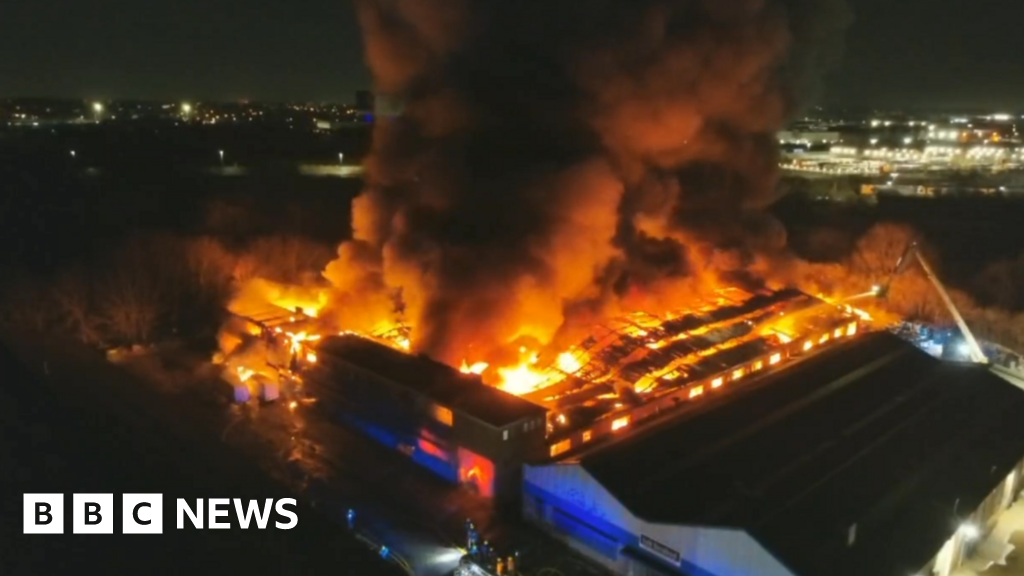Large fire at carpet storage unit in Tyseley, Birmingham