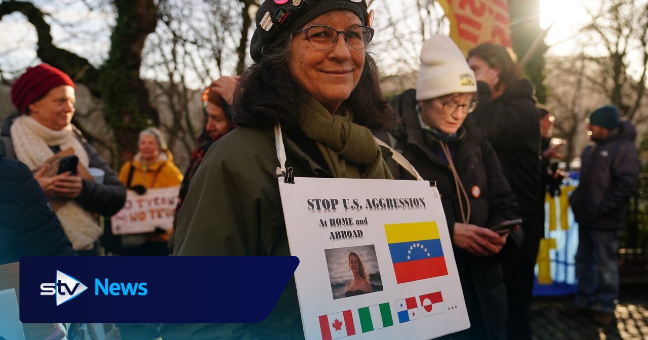 Protesters outside US consulate in Edinburgh call for release of Maduro